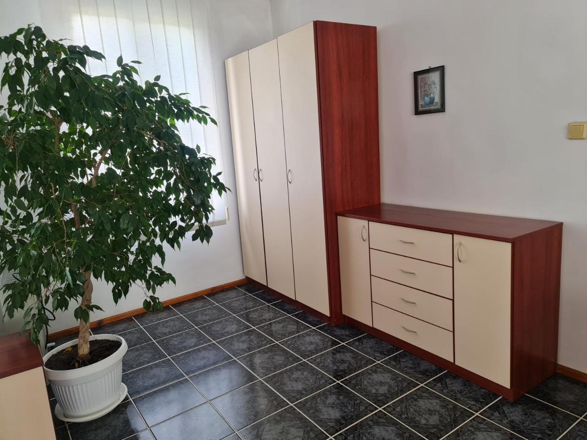 Hotel Rai Obrochishte Luaran gambar